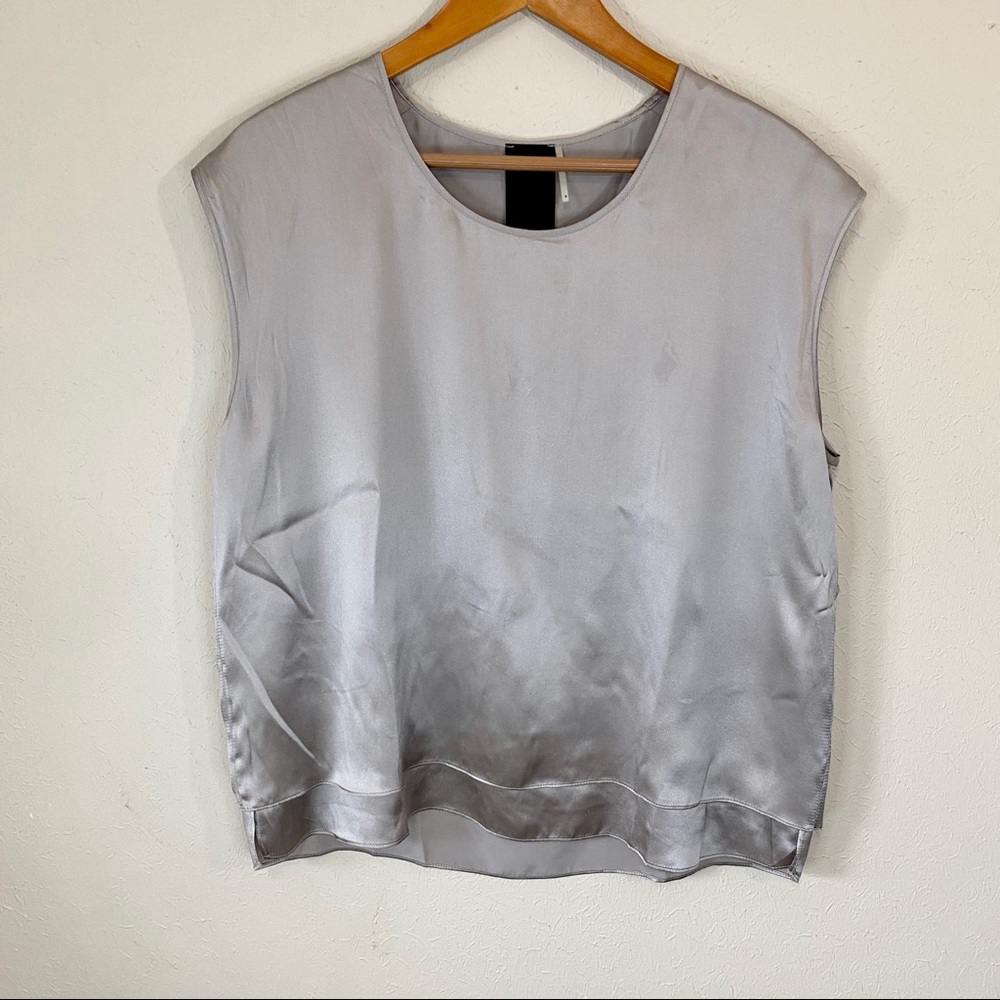 NWOT 100% Silk Oversized Sleeveless Top